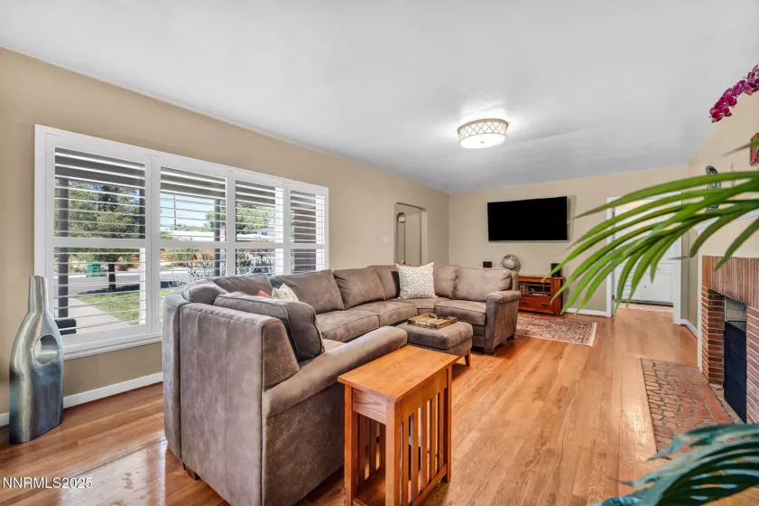 1150 Fairfield, Reno, Nevada 89509, 3 Bedrooms Bedrooms, ,2 BathroomsBathrooms,Residential,Residential,Fairfield,250054174