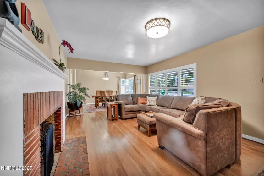 1150 Fairfield, Reno, Nevada 89509, 3 Bedrooms Bedrooms, ,2 BathroomsBathrooms,Residential,Residential,Fairfield,250054174