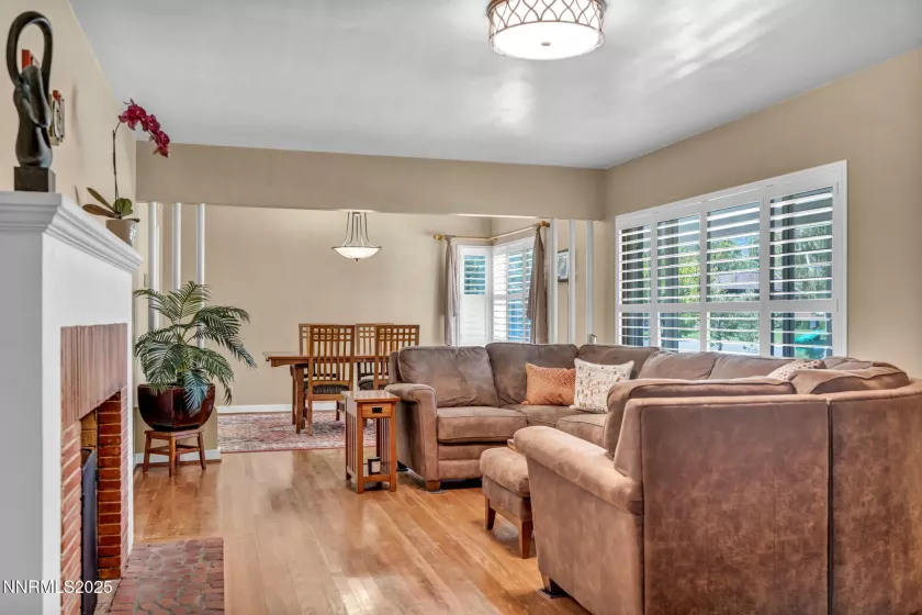 1150 Fairfield, Reno, Nevada 89509, 3 Bedrooms Bedrooms, ,2 BathroomsBathrooms,Residential,Residential,Fairfield,250054174