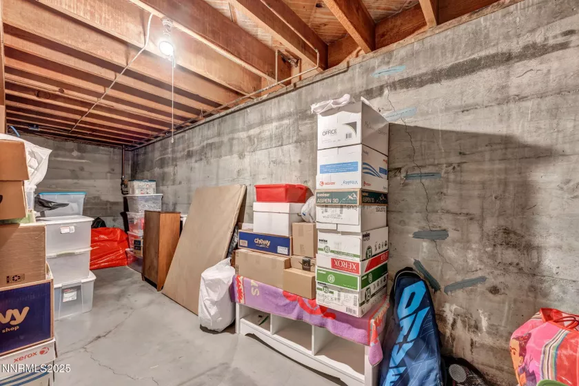 1150 Fairfield, Reno, Nevada 89509, 3 Bedrooms Bedrooms, ,2 BathroomsBathrooms,Residential,Residential,Fairfield,250054174