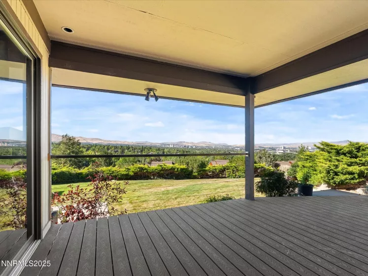 2520 Spinnaker, Reno, Nevada 89519, 3 Bedrooms Bedrooms, ,4 BathroomsBathrooms,Residential,Residential,Spinnaker,250054180