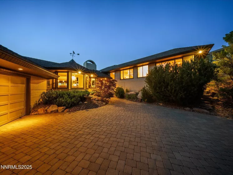 2520 Spinnaker, Reno, Nevada 89519, 3 Bedrooms Bedrooms, ,4 BathroomsBathrooms,Residential,Residential,Spinnaker,250054180