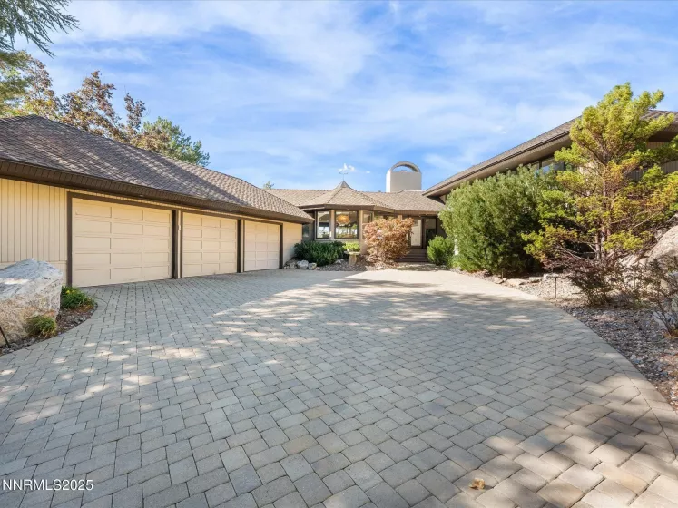 2520 Spinnaker, Reno, Nevada 89519, 3 Bedrooms Bedrooms, ,4 BathroomsBathrooms,Residential,Residential,Spinnaker,250054180
