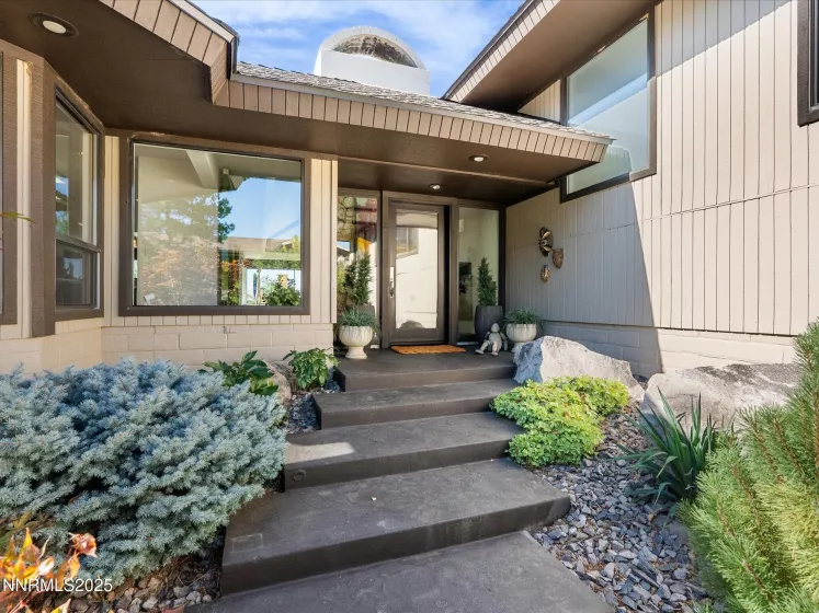 2520 Spinnaker, Reno, Nevada 89519, 3 Bedrooms Bedrooms, ,4 BathroomsBathrooms,Residential,Residential,Spinnaker,250054180