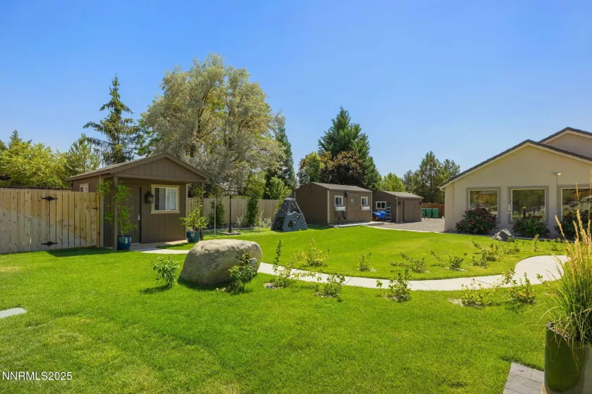 8080 Tres Arroyos, Sparks, Nevada 89436, 4 Bedrooms Bedrooms, ,3 BathroomsBathrooms,Residential,Residential,Tres Arroyos,250054181