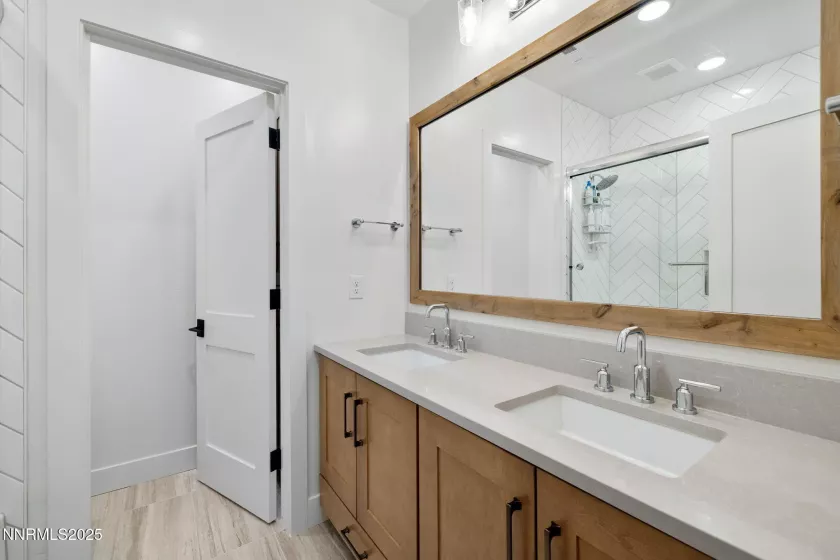 171 Sierra Colina, Stateline, Nevada 89449, 3 Bedrooms Bedrooms, ,3 BathroomsBathrooms,Residential,Residential,Sierra Colina,250054182