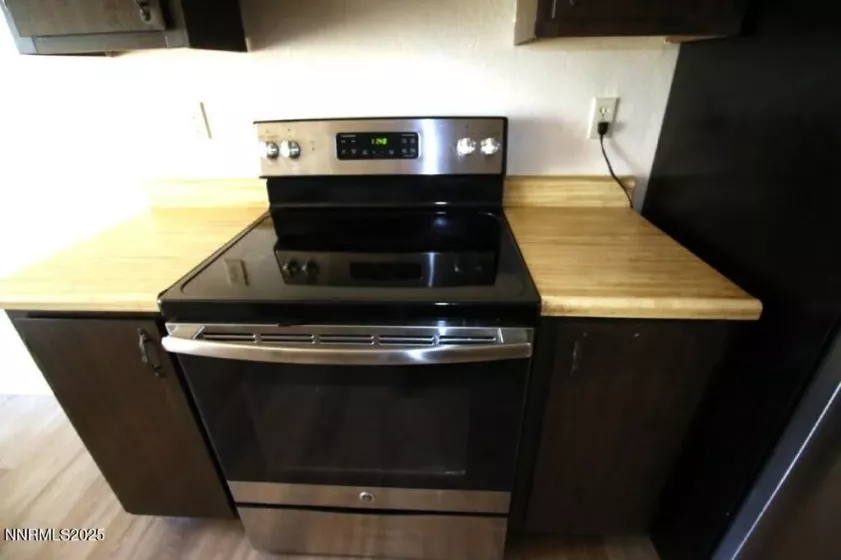 3935 Clear Acre, Reno, Nevada 89512, 1 Bedroom Bedrooms, ,1 BathroomBathrooms,Residential,Residential,Clear Acre,250054192