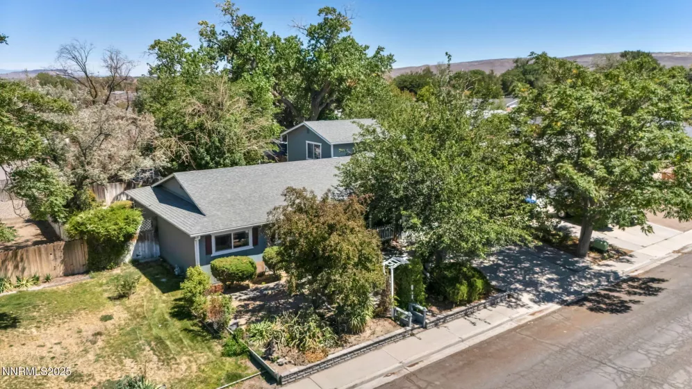 347 7th, Fernley, Nevada 89408, 3 Bedrooms Bedrooms, ,2 BathroomsBathrooms,Residential,Residential,7th,250054193