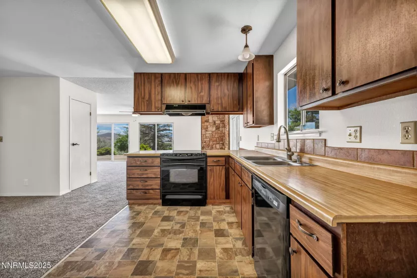 290 Coot, Washoe Valley, Nevada 89704, 3 Bedrooms Bedrooms, ,2 BathroomsBathrooms,Residential,Residential,Coot,250054195