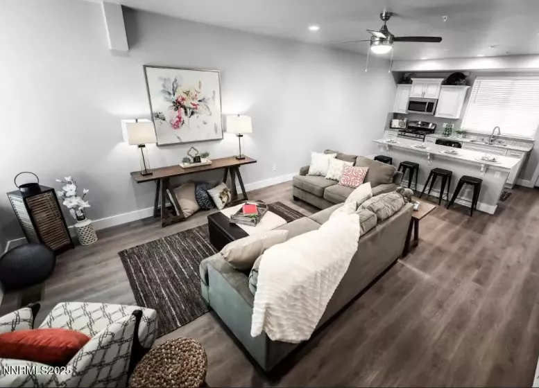 730 Bluffs, Reno, Nevada 89523, 2 Bedrooms Bedrooms, ,3 BathroomsBathrooms,Residential Lease,Manufactured,Bluffs,250054201