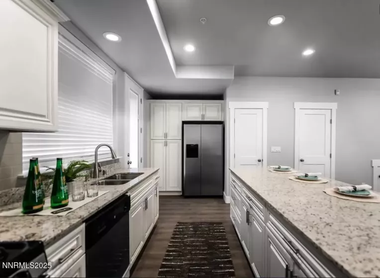 730 Bluffs, Reno, Nevada 89523, 2 Bedrooms Bedrooms, ,3 BathroomsBathrooms,Residential Lease,Manufactured,Bluffs,250054201