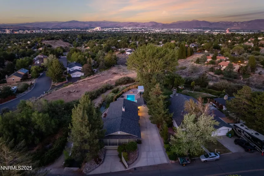 3237 Susileen, Reno, Nevada 89509, 3 Bedrooms Bedrooms, ,2 BathroomsBathrooms,Residential,Residential,Susileen,250054191