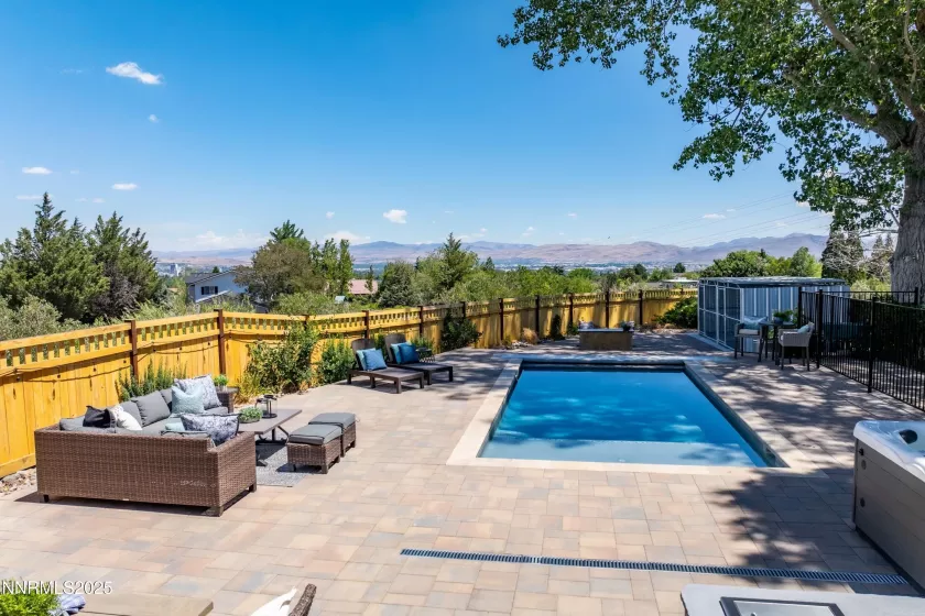 3237 Susileen, Reno, Nevada 89509, 3 Bedrooms Bedrooms, ,2 BathroomsBathrooms,Residential,Residential,Susileen,250054191