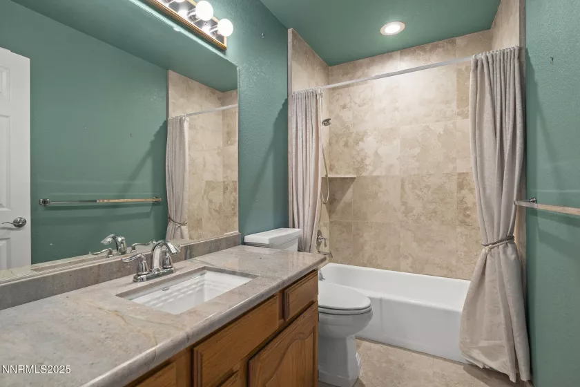 3601 Skyline, Reno, Nevada 89509, 2 Bedrooms Bedrooms, ,3 BathroomsBathrooms,Residential,Residential,Skyline,250054220