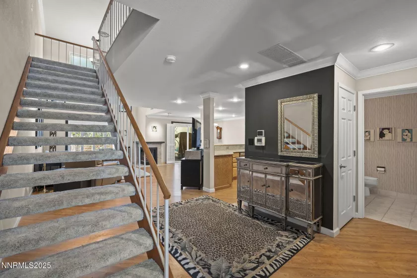 3601 Skyline, Reno, Nevada 89509, 2 Bedrooms Bedrooms, ,3 BathroomsBathrooms,Residential,Residential,Skyline,250054220
