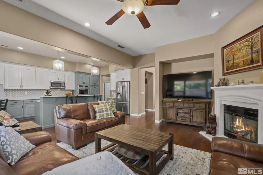 10710 Ivy Gate, Reno, Nevada 89521, 3 Bedrooms Bedrooms, ,3 BathroomsBathrooms,Residential,Residential,Ivy Gate,240012689