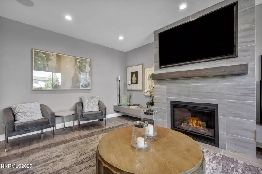 7938 Blue Earth, Sparks, Nevada 89436, 3 Bedrooms Bedrooms, ,3 BathroomsBathrooms,Residential,Residential,Blue Earth,250054222