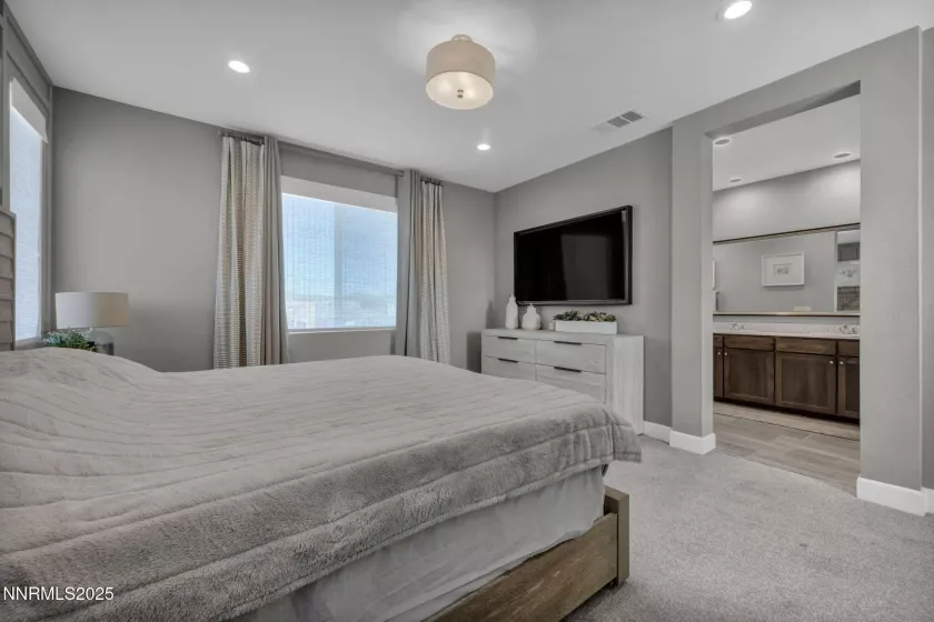 7938 Blue Earth, Sparks, Nevada 89436, 3 Bedrooms Bedrooms, ,3 BathroomsBathrooms,Residential,Residential,Blue Earth,250054222