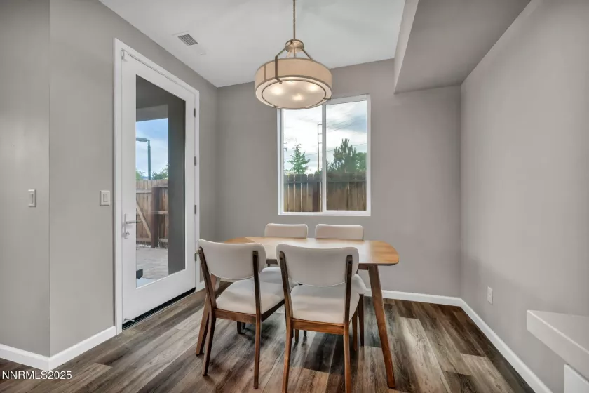 2195 Santona, Reno, Nevada 89523, 3 Bedrooms Bedrooms, ,3 BathroomsBathrooms,Residential,Residential,Santona,250054228