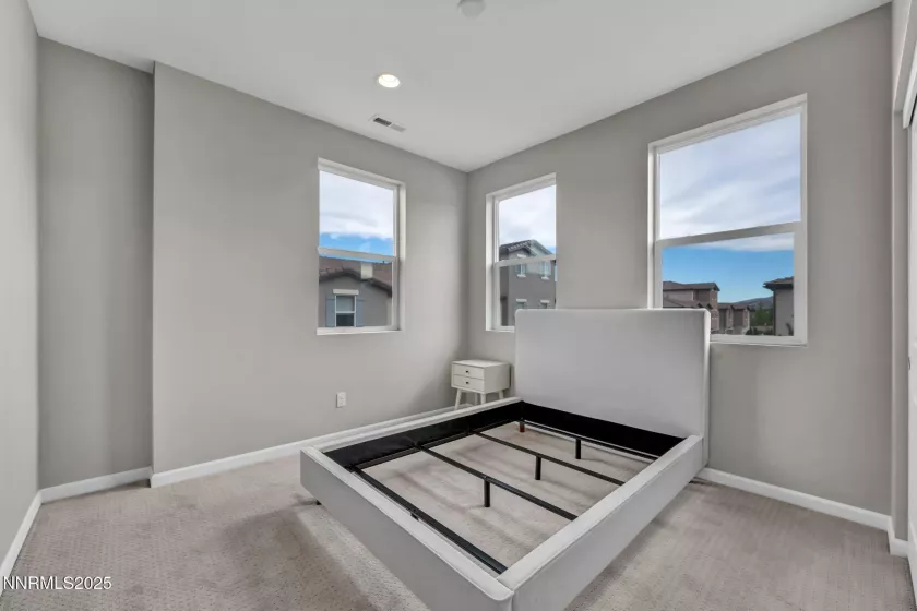 2195 Santona, Reno, Nevada 89523, 3 Bedrooms Bedrooms, ,3 BathroomsBathrooms,Residential,Residential,Santona,250054228