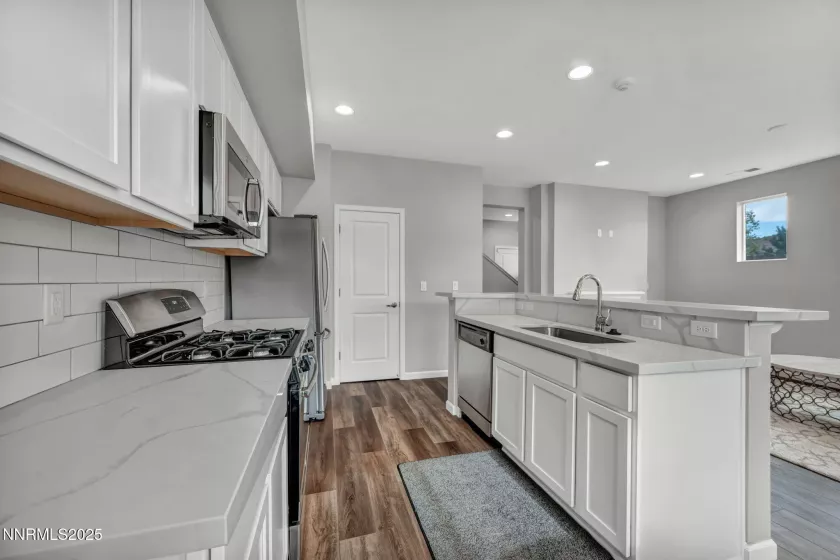 2195 Santona, Reno, Nevada 89523, 3 Bedrooms Bedrooms, ,3 BathroomsBathrooms,Residential,Residential,Santona,250054228