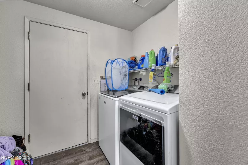 606 Occidental, Dayton, Nevada 89403, 3 Bedrooms Bedrooms, ,2 BathroomsBathrooms,Residential,Residential,Occidental,250054229