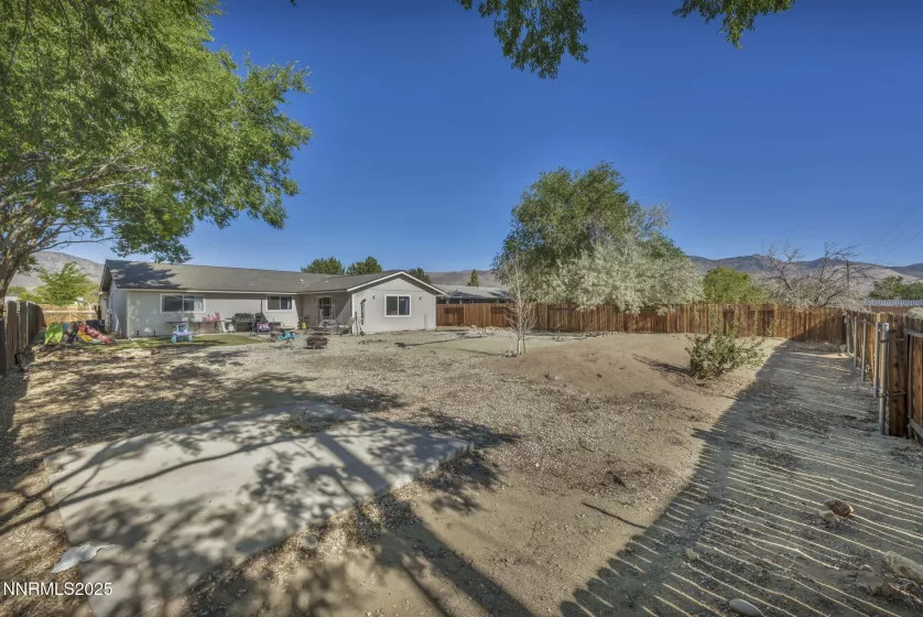 606 Occidental, Dayton, Nevada 89403, 3 Bedrooms Bedrooms, ,2 BathroomsBathrooms,Residential,Residential,Occidental,250054229