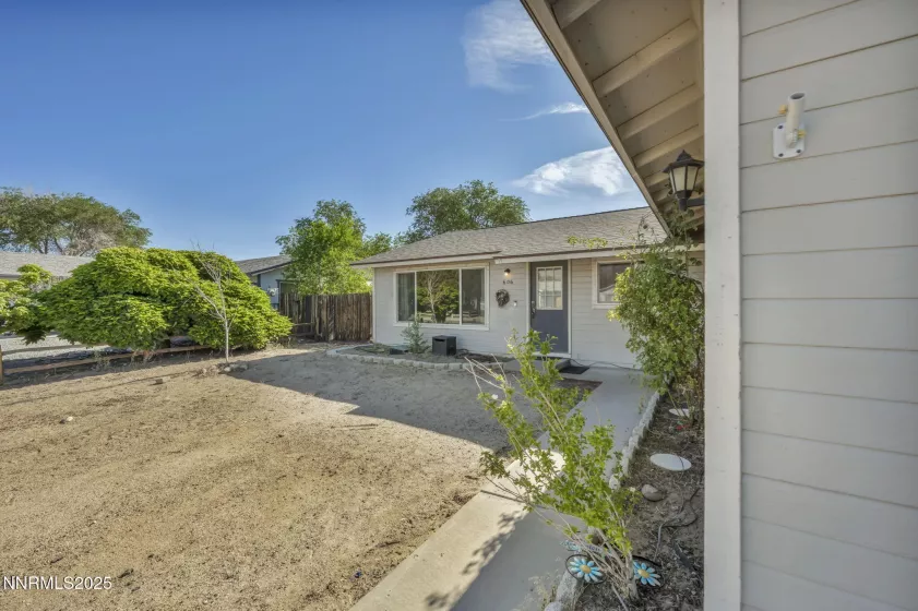 606 Occidental, Dayton, Nevada 89403, 3 Bedrooms Bedrooms, ,2 BathroomsBathrooms,Residential,Residential,Occidental,250054229