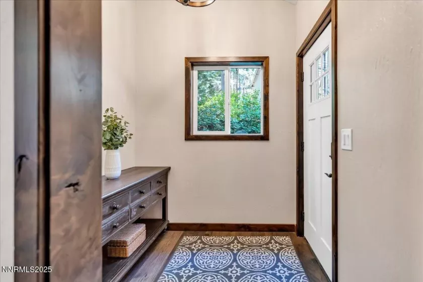 370 Summit, Stateline, Nevada 89449, 2 Bedrooms Bedrooms, ,3 BathroomsBathrooms,Residential,Residential,Summit,250054233