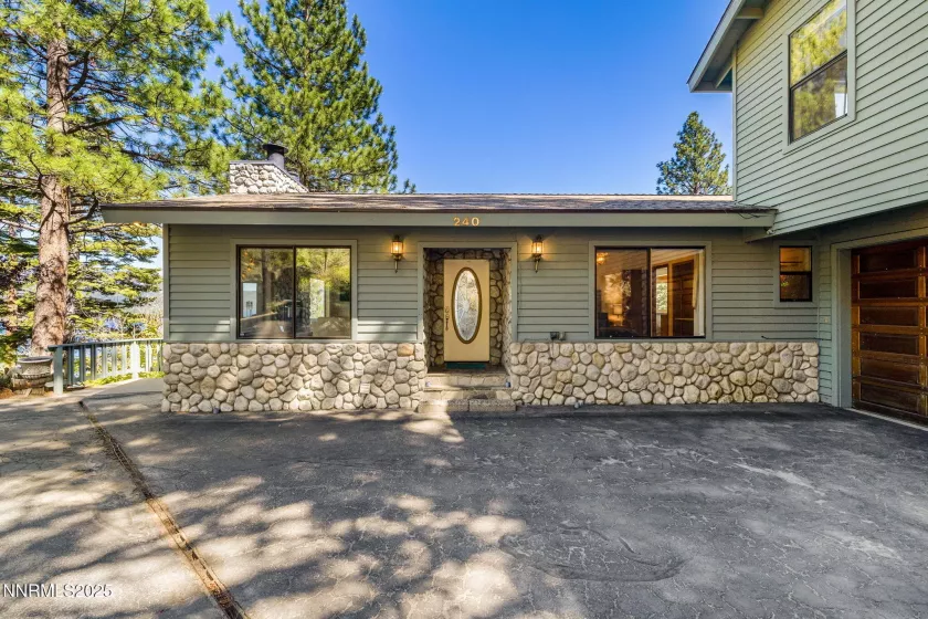 240 Lakeshore, Crystal Bay, Nevada 89402, 3 Bedrooms Bedrooms, ,3 BathroomsBathrooms,Residential,Residential,Lakeshore,250054232