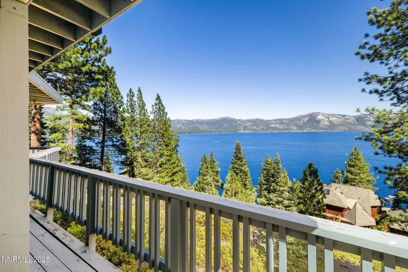 240 Lakeshore, Crystal Bay, Nevada 89402, 3 Bedrooms Bedrooms, ,3 BathroomsBathrooms,Residential,Residential,Lakeshore,250054232