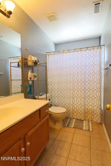 400 Copper Vista, Reno, Nevada 89506, 4 Bedrooms Bedrooms, ,3 BathroomsBathrooms,Residential,Residential,Copper Vista,250054236