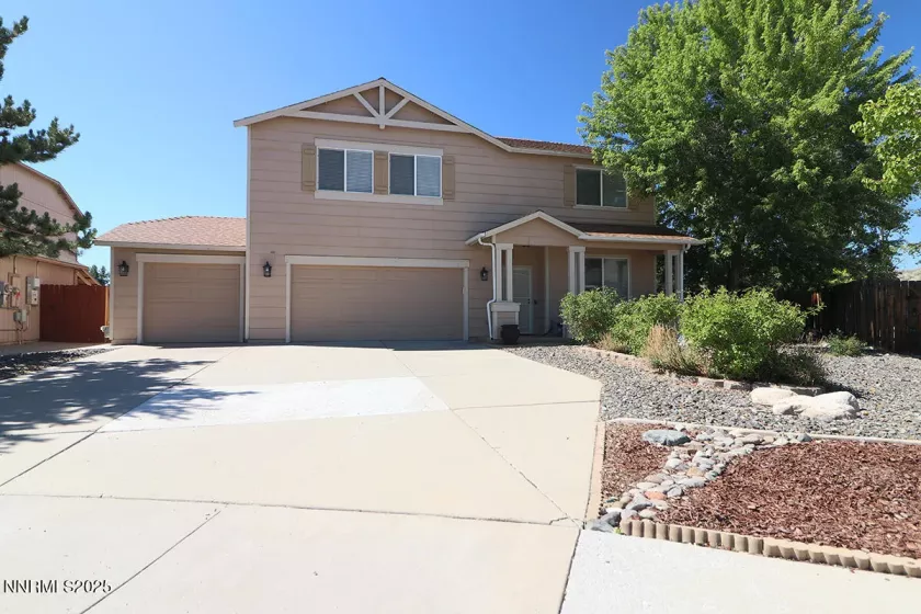 400 Copper Vista, Reno, Nevada 89506, 4 Bedrooms Bedrooms, ,3 BathroomsBathrooms,Residential,Residential,Copper Vista,250054236