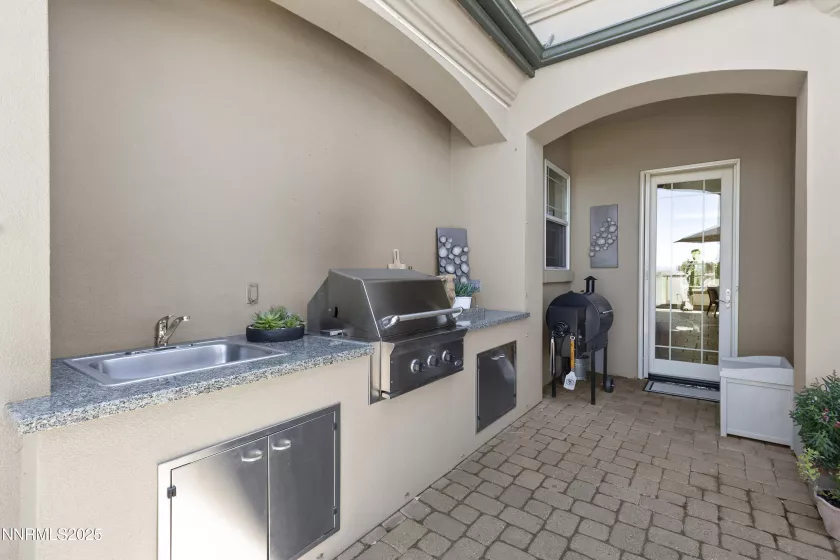 14275 Black Eagle, Reno, Nevada 89511, 4 Bedrooms Bedrooms, ,4 BathroomsBathrooms,Residential,Residential,Black Eagle,250054240