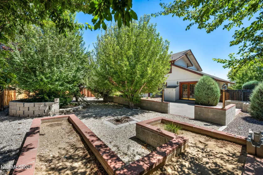 1701 Lantana, Minden, Nevada 89423, 3 Bedrooms Bedrooms, ,3 BathroomsBathrooms,Residential,Residential,Lantana,250054242