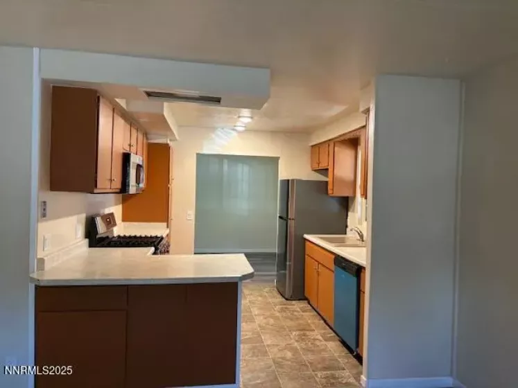 255 Zircon, Reno, Nevada 89521, 3 Bedrooms Bedrooms, ,3 BathroomsBathrooms,Residential,Residential,Zircon,250054248