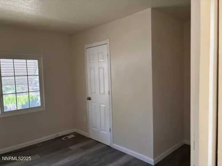 255 Zircon, Reno, Nevada 89521, 3 Bedrooms Bedrooms, ,3 BathroomsBathrooms,Residential,Residential,Zircon,250054248
