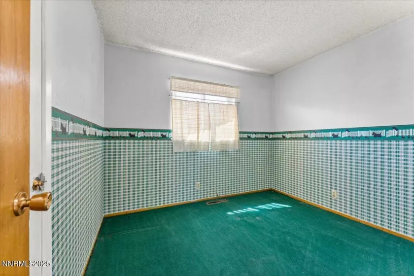 119 Devere, Sparks, Nevada 89431, 4 Bedrooms Bedrooms, ,2 BathroomsBathrooms,Residential,Residential,Devere,250054247