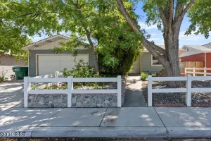 119 Devere, Sparks, Nevada 89431, 4 Bedrooms Bedrooms, ,2 BathroomsBathrooms,Residential,Residential,Devere,250054247