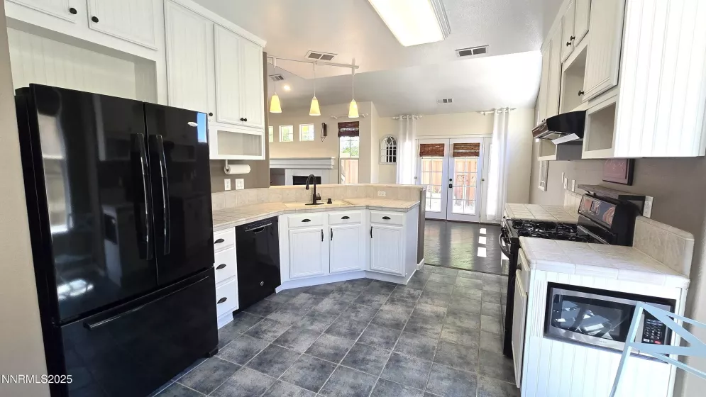 1295 Tule, Reno, Nevada 89521, 3 Bedrooms Bedrooms, ,3 BathroomsBathrooms,Residential,Residential,Tule,250054255