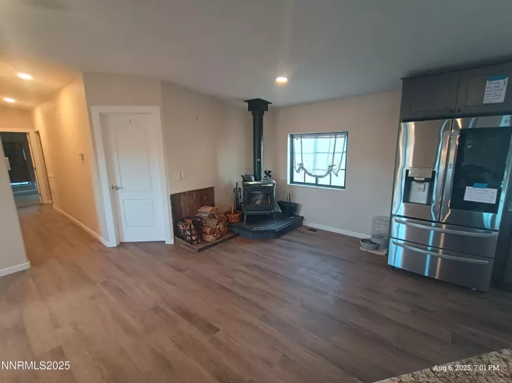 1 Spence, Yerington, Nevada 89447, 2 Bedrooms Bedrooms, ,2 BathroomsBathrooms,Residential,Residential,Spence,250004367
