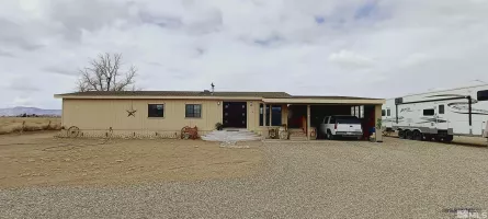 1 Spence, Yerington, Nevada 89447, 2 Bedrooms Bedrooms, ,2 BathroomsBathrooms,Residential,Residential,Spence,250004367