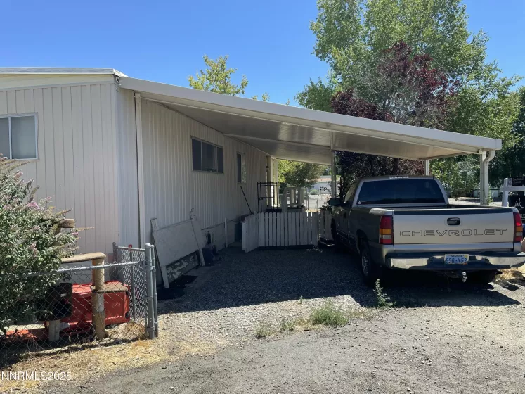1236 Kingslane, Gardnerville, Nevada 89410, 2 Bedrooms Bedrooms, ,2 BathroomsBathrooms,Residential,Residential,Kingslane,250054263