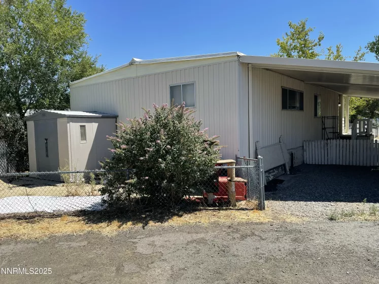 1236 Kingslane, Gardnerville, Nevada 89410, 2 Bedrooms Bedrooms, ,2 BathroomsBathrooms,Residential,Residential,Kingslane,250054263