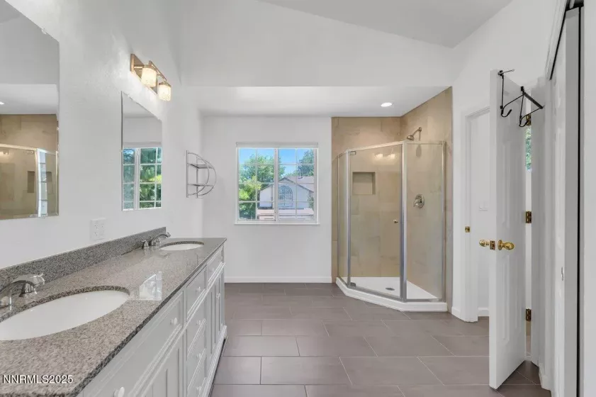 4642 Canyon Ridge, Reno, Nevada 89523, 3 Bedrooms Bedrooms, ,3 BathroomsBathrooms,Residential,Residential,Canyon Ridge,250054267