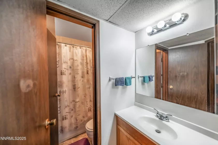 2700 Plumas St, Reno, Nevada 89509, ,1 BathroomBathrooms,Residential,Residential,Plumas St,250054289