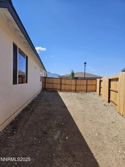 1205 Spur, Gardnerville, Nevada 89410, 3 Bedrooms Bedrooms, ,2 BathroomsBathrooms,Residential,Residential,Spur,250052701