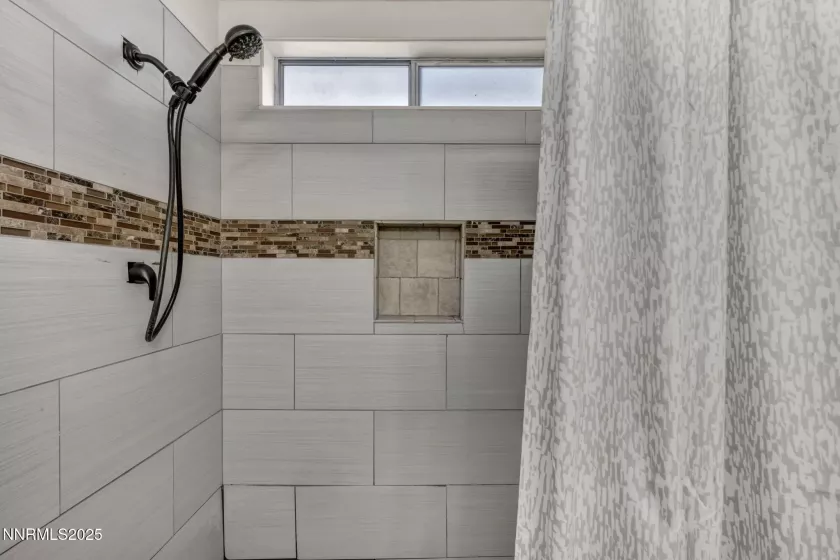 4405 Mesa Grande, Reno, Nevada 89502, 3 Bedrooms Bedrooms, ,2 BathroomsBathrooms,Residential,Residential,Mesa Grande,250054325