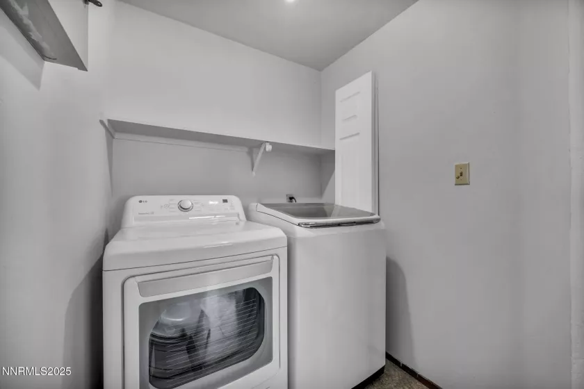 4405 Mesa Grande, Reno, Nevada 89502, 3 Bedrooms Bedrooms, ,2 BathroomsBathrooms,Residential,Residential,Mesa Grande,250054325