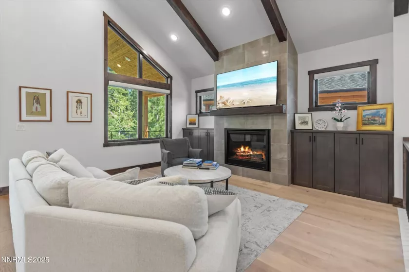 160 Sierra Colina, Stateline, Nevada 89449, 3 Bedrooms Bedrooms, ,3 BathroomsBathrooms,Residential,Residential,Sierra Colina,250054329